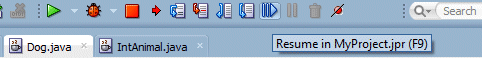 Source editor toolbar with cursor indicating the Resume icon.