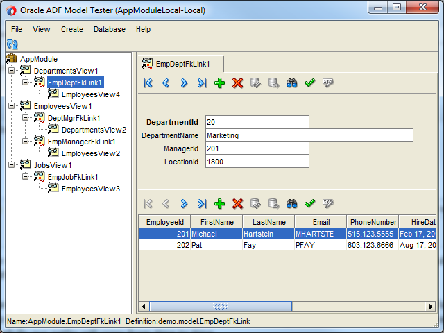 This screenshot shows the master-detail synched records during navigation.